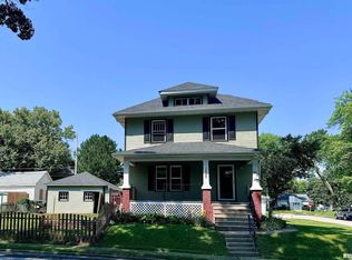 2830 N Main St, Davenport, IA 52803