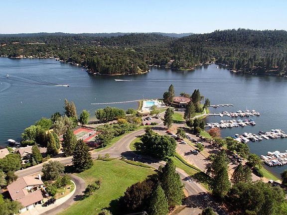 3rd image of 24126 Green Valley Rd