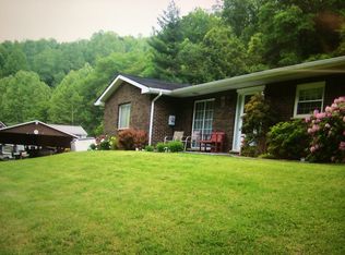 2615 Silas Kanawha Two Mile Rd, Charleston, WV 25312