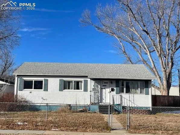 2898 Merry Ln, Colorado Springs, CO 80909