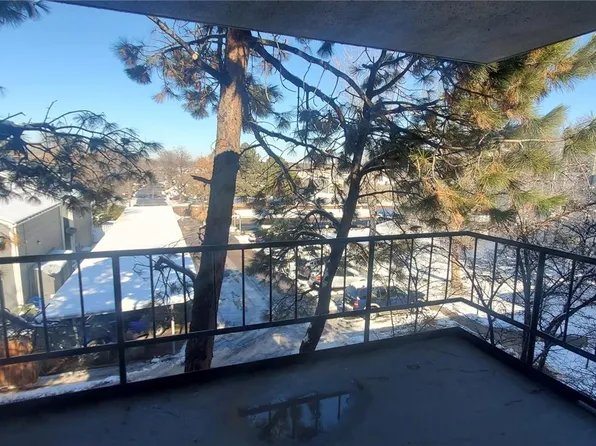 2325 S Linden Court #313, Denver, CO 80222