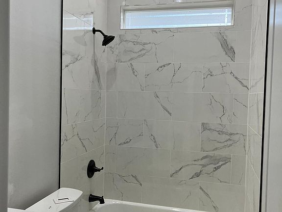 5th image of 8539 Valor Dr