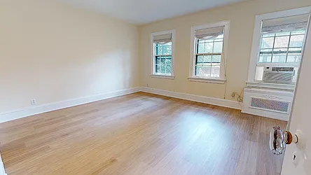 Rented by Metro Garden Realty NYC