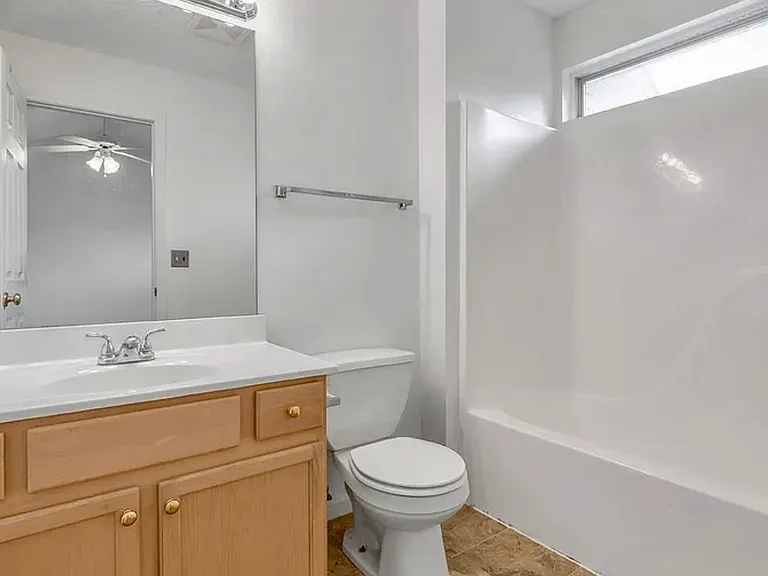 202 S Gratz St — Photo 3