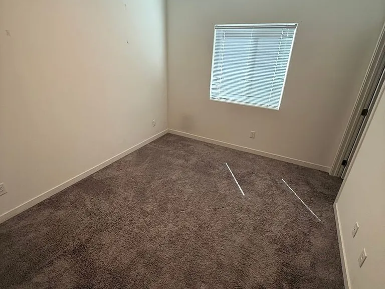 2717 Mercedes Dr — Photo 20
