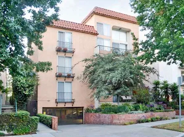 Two Nineteen, LLC, 219 Montana Ave APT 102, Santa Monica, CA 90403