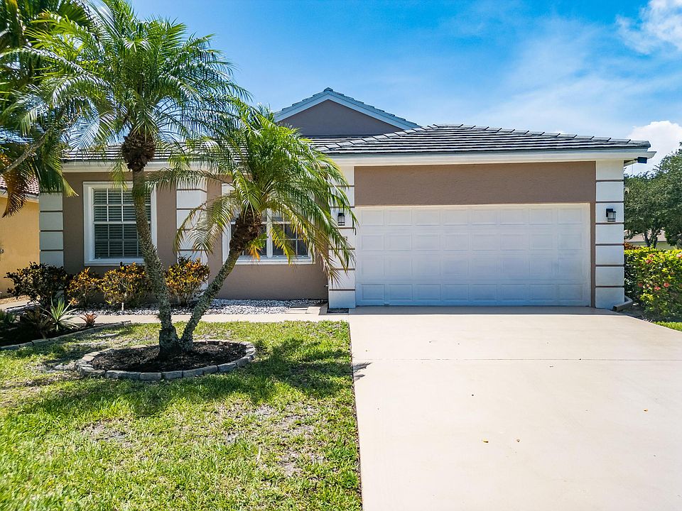 1st image of 3002 SE Brierwood Place
