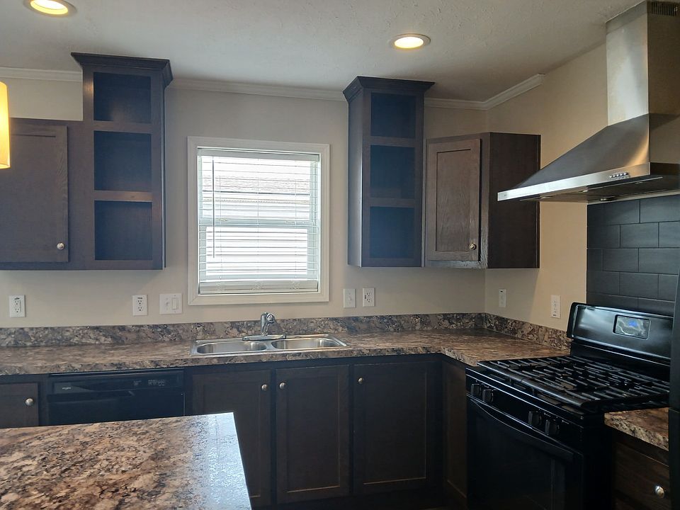 2nd image of Estimated Mortgage 1275 | 32800 Susan Ln #261