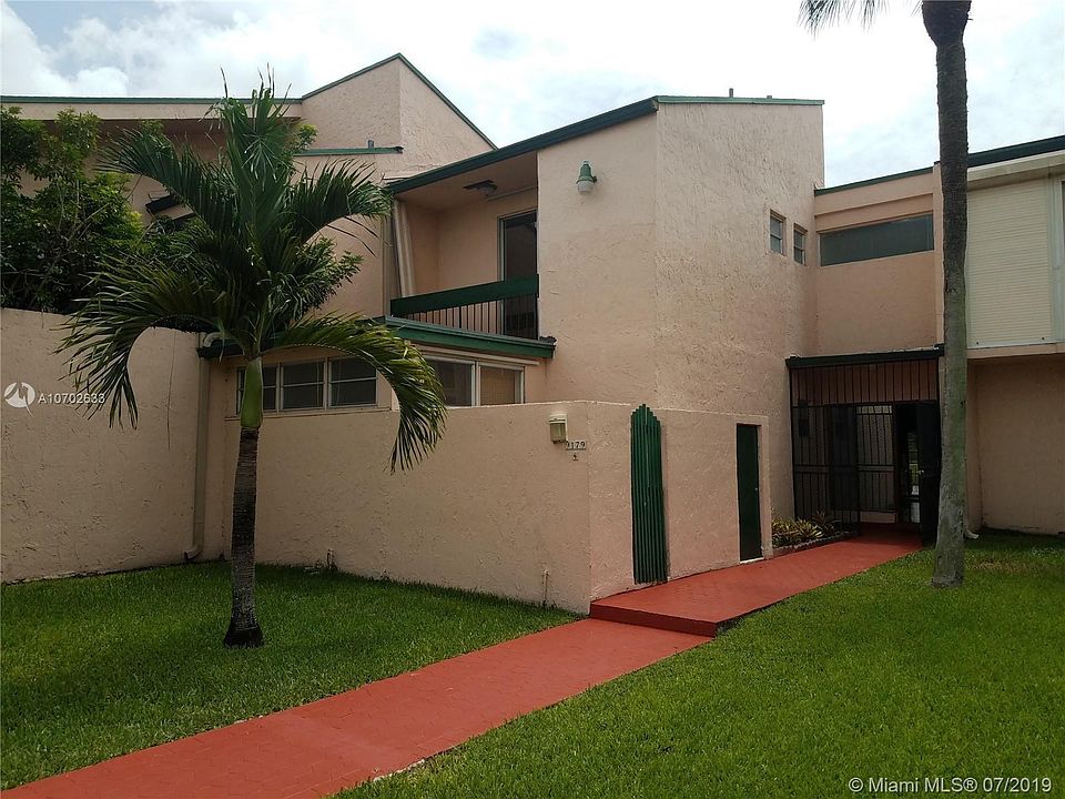 1st image of 9179 Fontainebleau Blvd APT 4