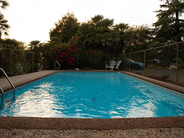 Shared pool