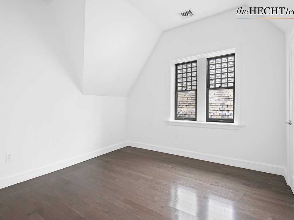 2nd image of 177 New York Ave #3