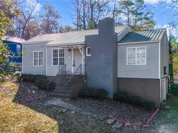 103 Taliaferro Dr, Hogansville, GA 30230