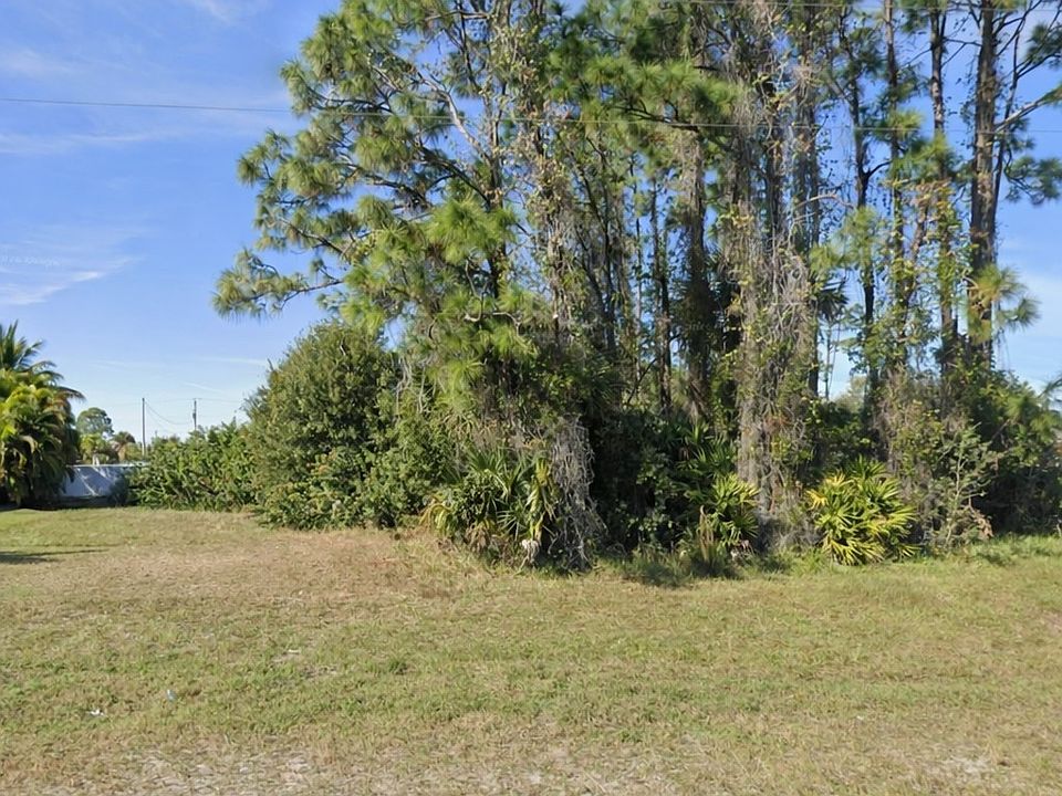 1st image of 3202 Jacaranda Pkwy E