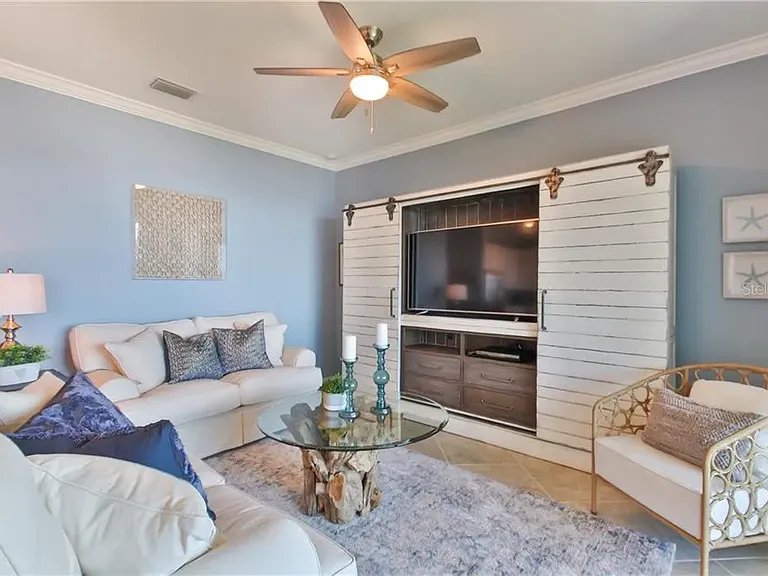 850 Tidewater Shores Loop #402 — Photo 20