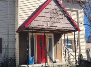 10 Pratt St, Athens, OH 45701