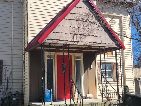 10 Pratt St, Athens, OH 45701