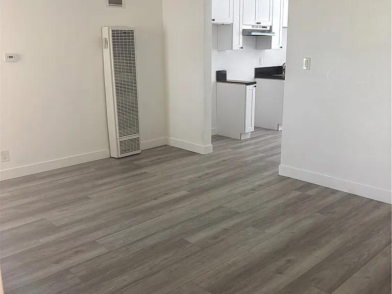 627 Linden Ave #18 — Photo 7