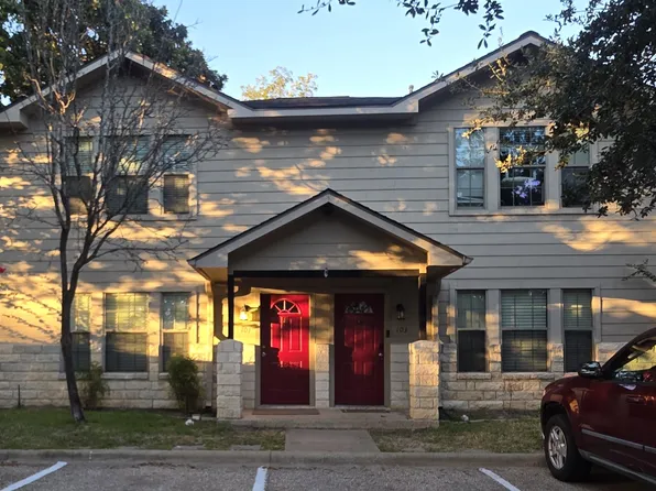 101 Bolero Way #101, Huntsville, TX 77340