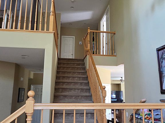 5th image of 34021 Pintail St