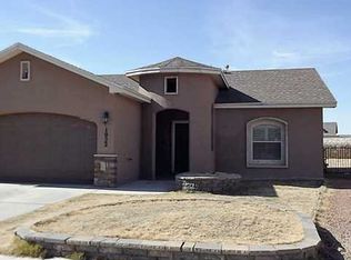 1022 Chris Forbes, Socorro, TX 79927