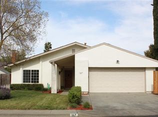 167 Normandy Dr, Vacaville, CA 95687