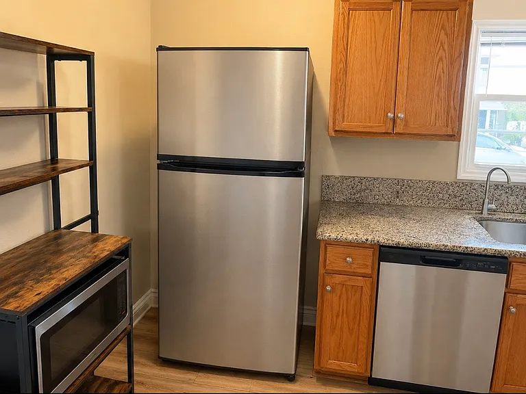 354 W Prospect St — Photo 6