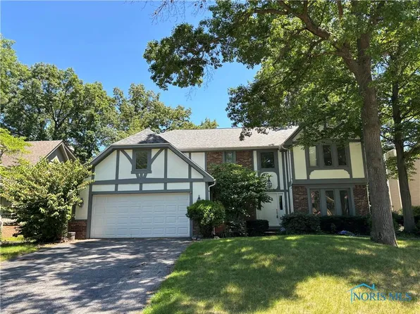 2442 Wealdstone Rd, Toledo, OH 43617