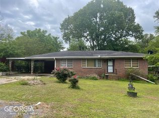 579 S Gordon Rd SW, Mableton, GA 30126
