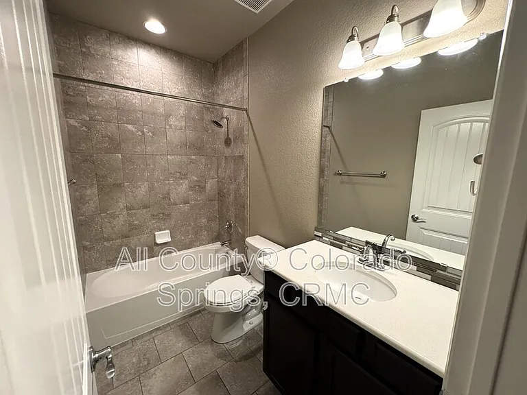 17888 White Marble Dr — Photo 17