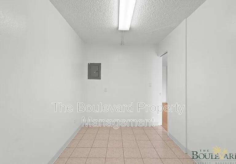 1260 Richard Ln #B318 — Photo 10