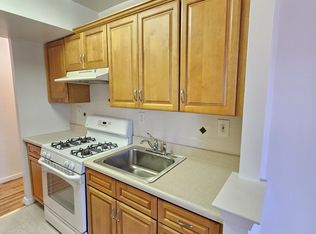 (Undisclosed Address), Yonkers, NY 10710