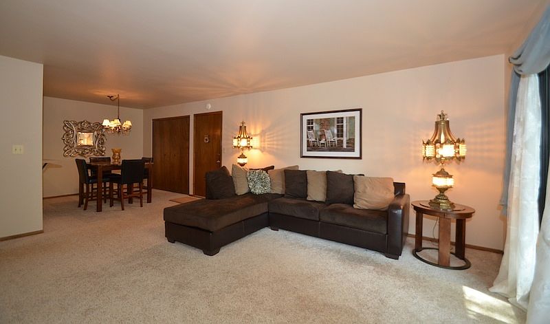 1st image of 364 Park Hill Dr