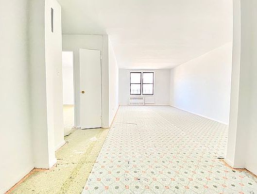 1st image of 86-05 Queens Blvd #7P