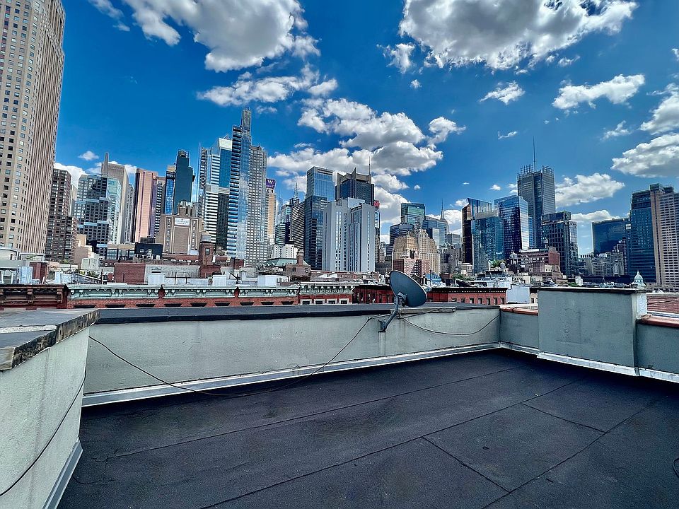 1st image of 705 9th Ave #5N