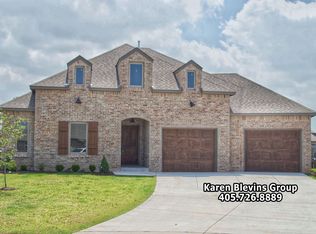 17501 Black Hawk Dr, Edmond, OK 73012