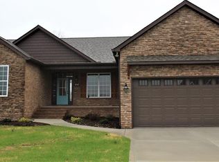 1167 Fawn Dr, Cookeville, TN 38501