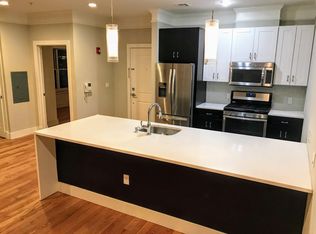 84 Walnut St APT 404, Newark, NJ 07102