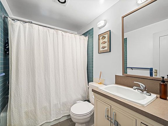 4th image of 3137 W 28th Ave