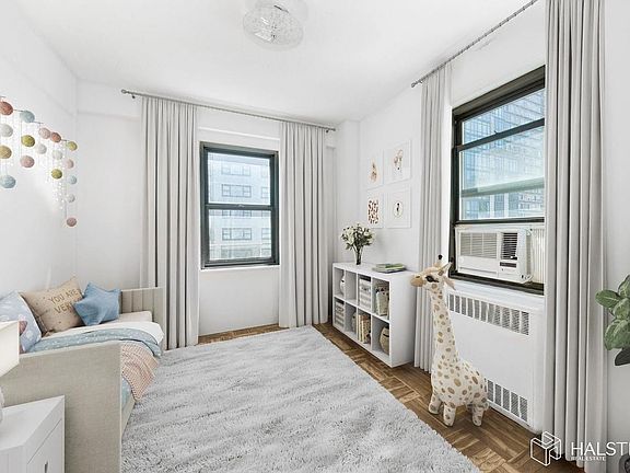 5th image of 425 E 79th St APT 11J