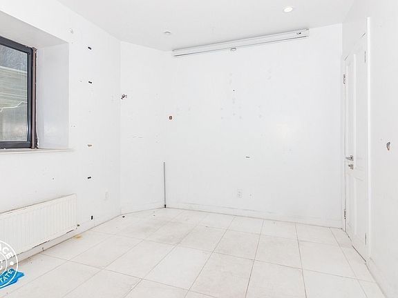2nd image of 78 Herkimer St #89