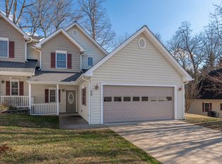29 Viera Dr, Swannanoa, NC 28778