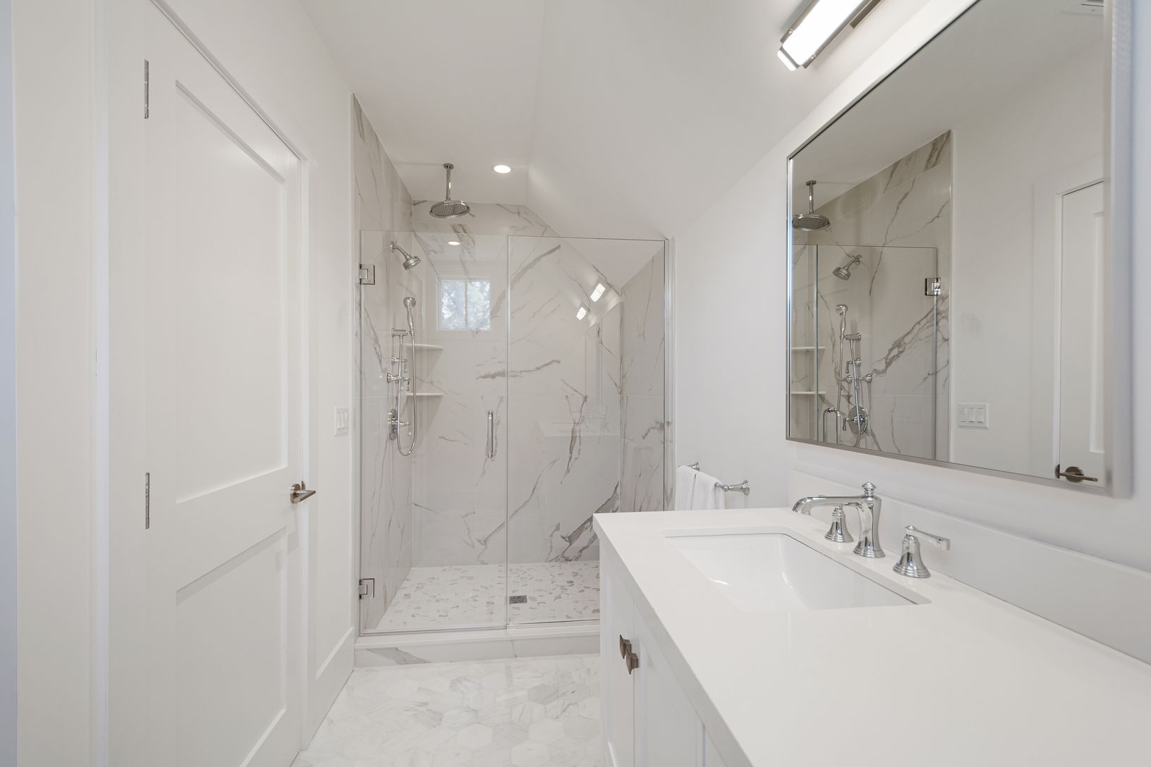  3rd Floor Bath