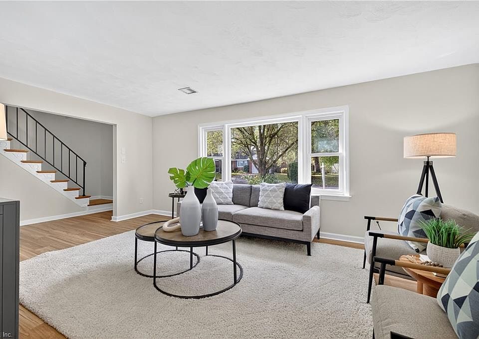 1st image of 500 Royal Palm Dr