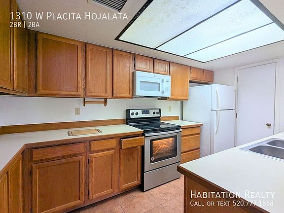 2nd image of 1310 W Placita Hojalata