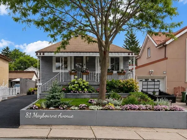 81 Maybourne Ave, Toronto, ON M1L 2W3