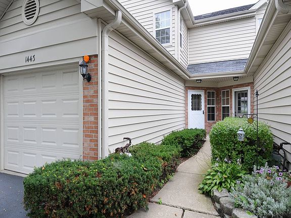 2nd image of 1443 Fairway Dr