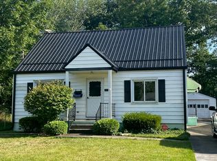 1717 Jefferson St SW, Warren, OH 44485