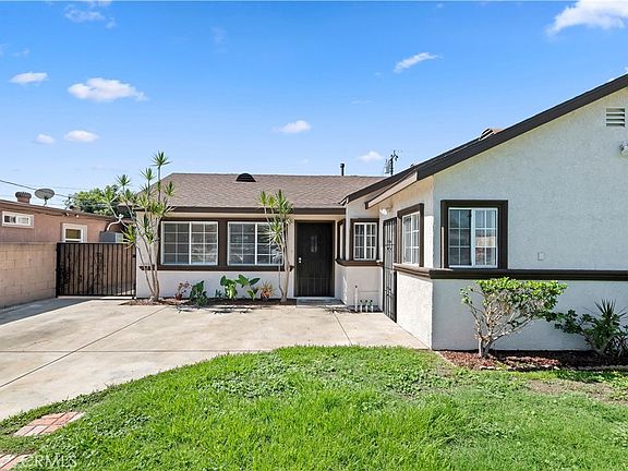 3rd image of 10152 Alpaca St