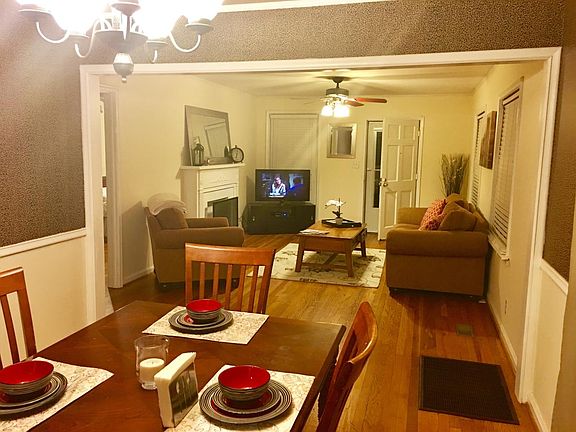 Dining room living room