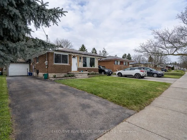 268 Ross Ave, Kitchener, ON N2A 1V6